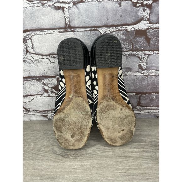 Tibi New York White Black Canvas Leather Ballet Flats Women’s Sz 7B US/37.5EU - Picture 15 of 16